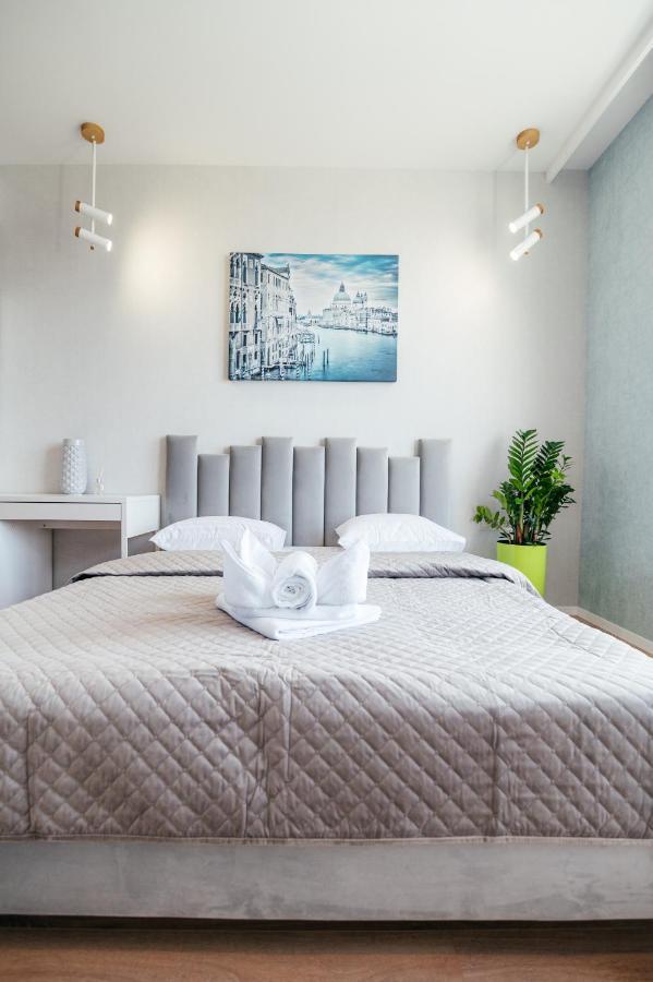 Pearl Premium Apartments 3 基輔 外观 照片